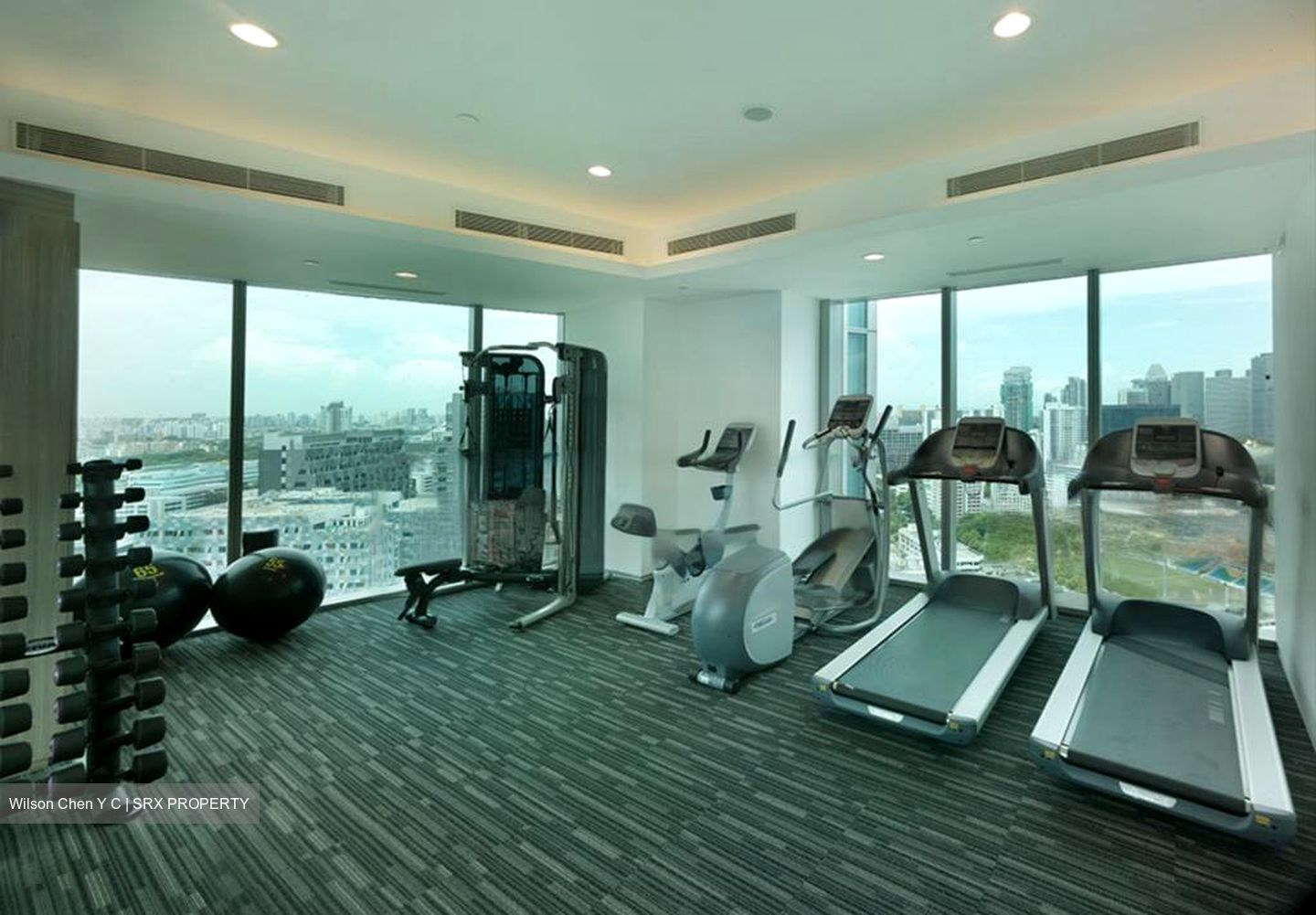 Arc 380 (D8), Office #565732981